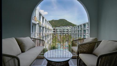 sugar marina hotel pop kata beach
