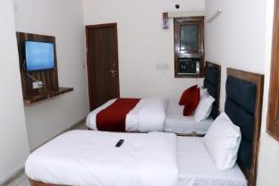 hotel gush new delhi railway station