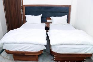 hotel gush new delhi railway station