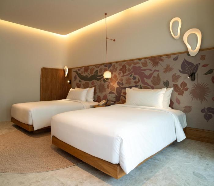 the standard pattaya na jomtien