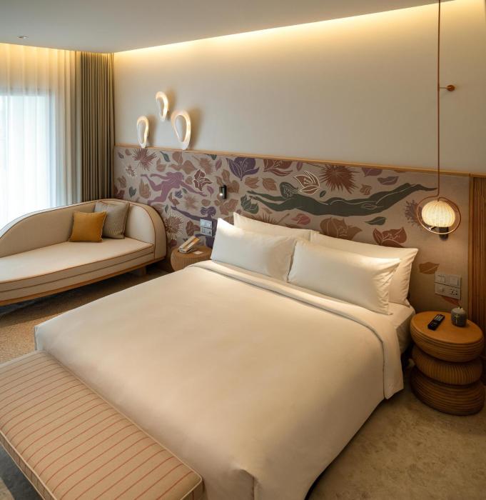 the standard pattaya na jomtien