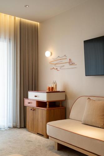 the standard pattaya na jomtien