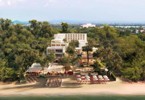 the standard pattaya na jomtien