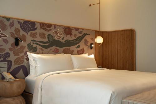 the standard pattaya na jomtien