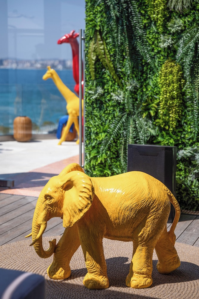 hotel vlora priam affiliated by melia