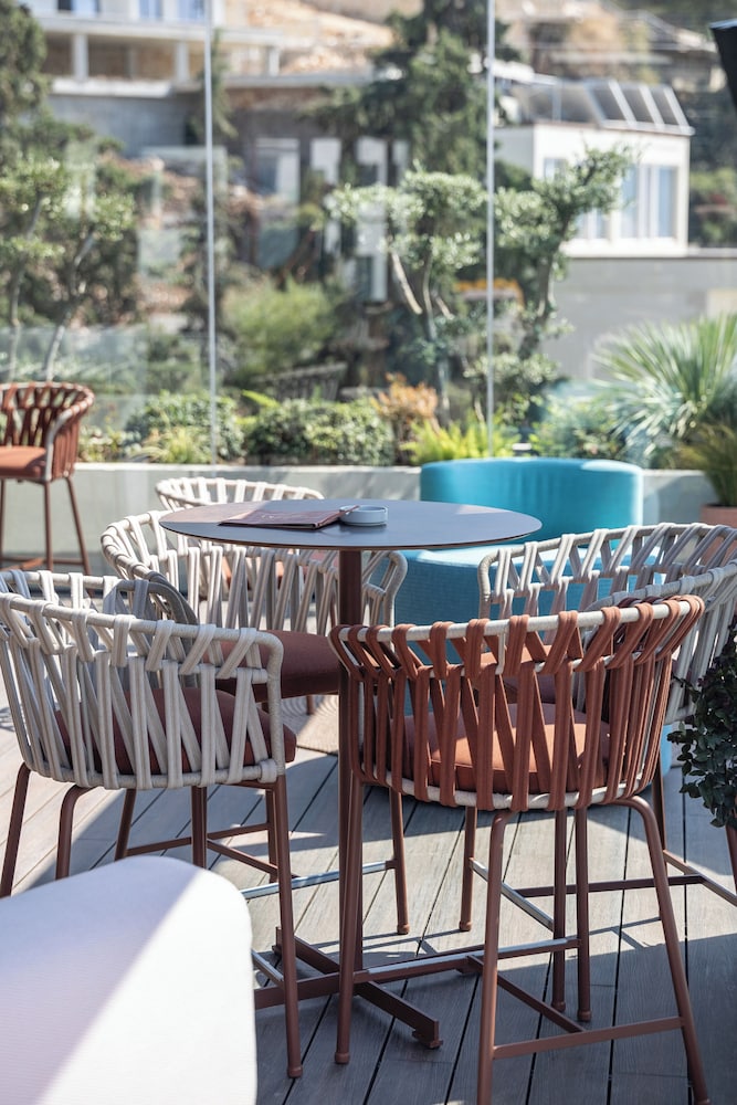 hotel vlora priam affiliated by melia