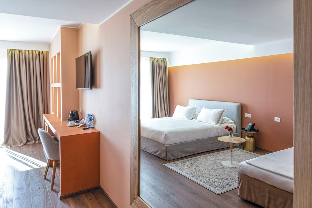hotel vlora priam affiliated by melia