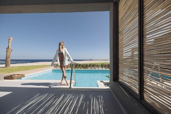 sentido naga bay adults friendly