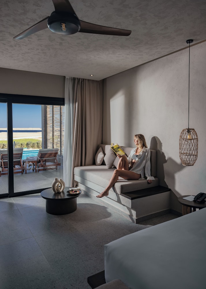 sentido naga bay adults friendly