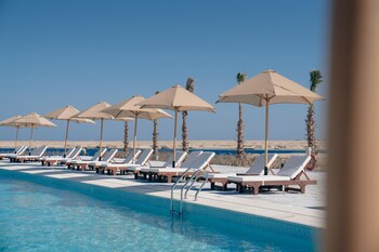 sentido naga bay adults friendly