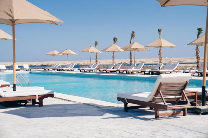 sentido naga bay adults friendly