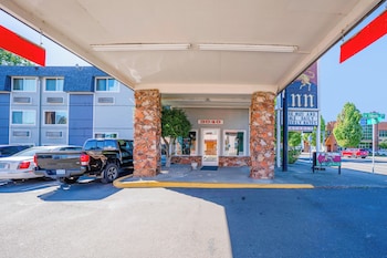 unicorn inn by oyo portland