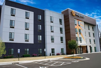 la quinta inn and suites by wyndham memphis east
