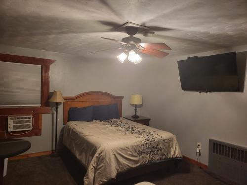 Kj's Inn And Suites By Oyo Gettysburg U.S. Hwy 212,,2 star