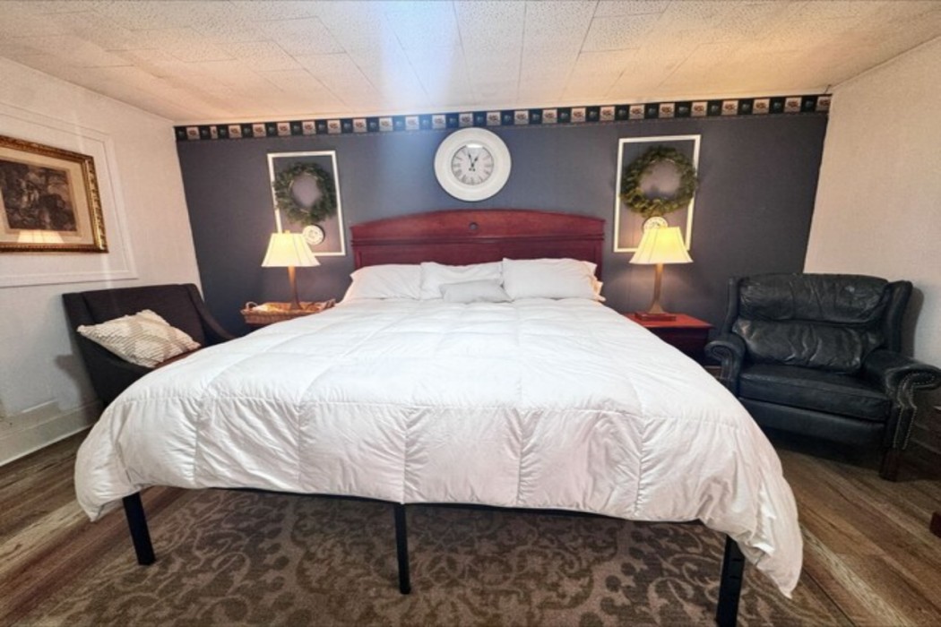 chesterfield hotel by oyo hwy 9