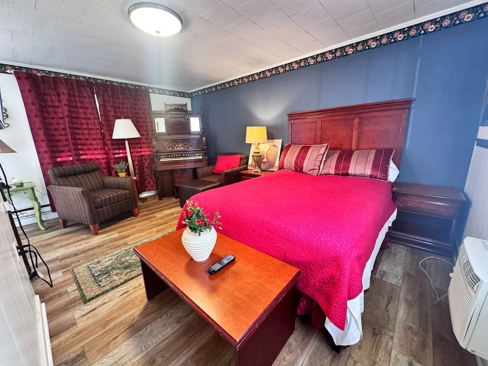 chesterfield hotel by oyo hwy 9