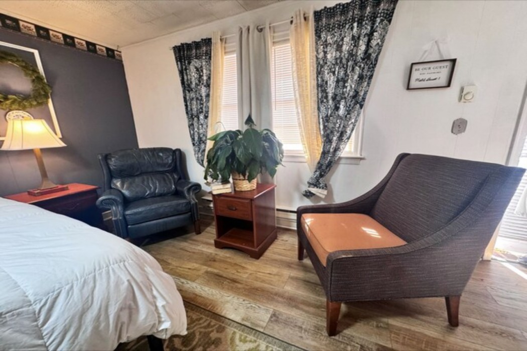 chesterfield hotel by oyo hwy 9