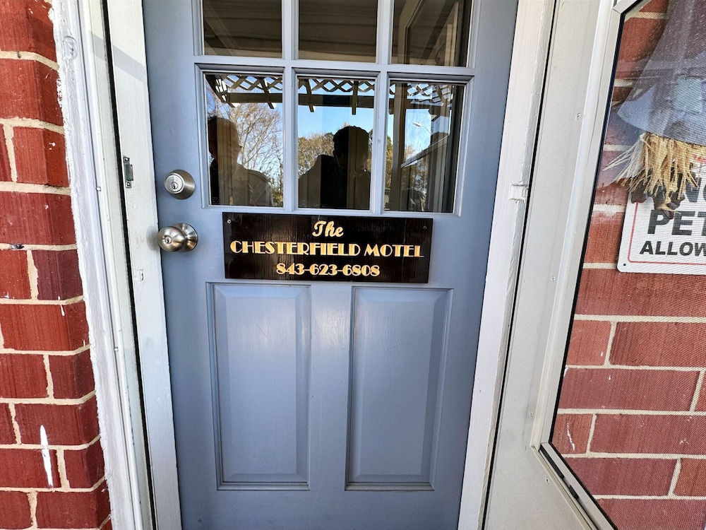chesterfield hotel by oyo hwy 9