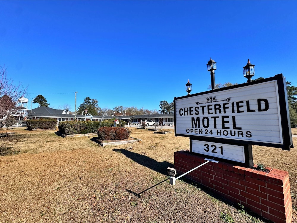 chesterfield hotel by oyo hwy 9
