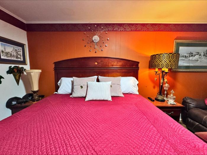 chesterfield hotel by oyo hwy 9