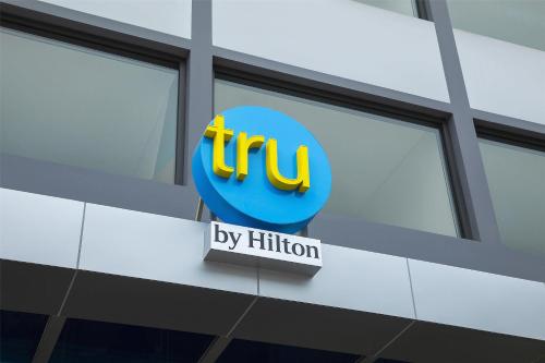 tru by hilton nam dinh city centre