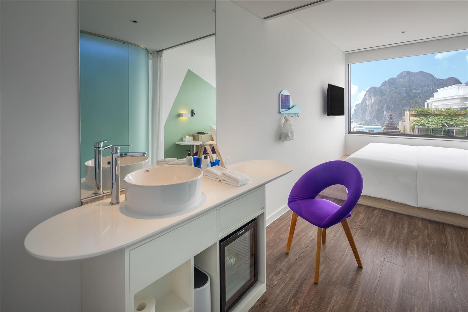 tru by hilton ha long hon gai centre