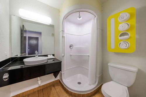 studio 6 seattle wa sea tac airport south