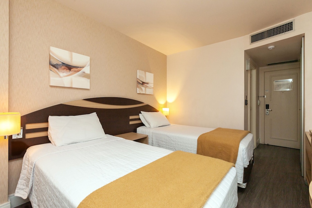 tri hotel vittoria bento