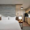 towneplace suites palmdale