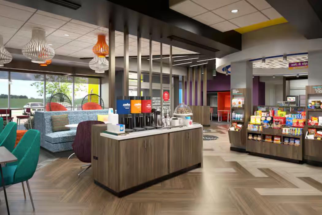 tru by hilton pensacola i 10 north davis highway