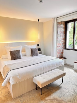 boutique hotel comtal empuries