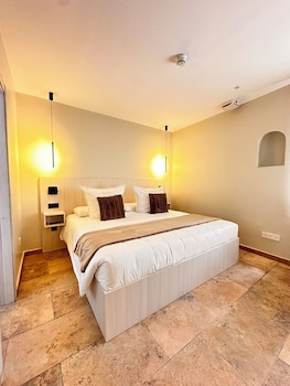 boutique hotel comtal empuries