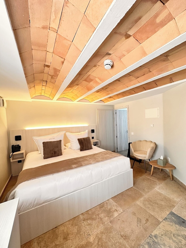 boutique hotel comtal empuries