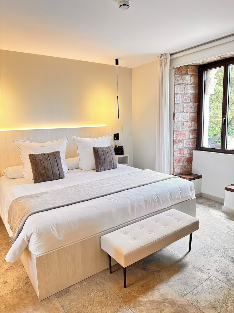 boutique hotel comtal empuries