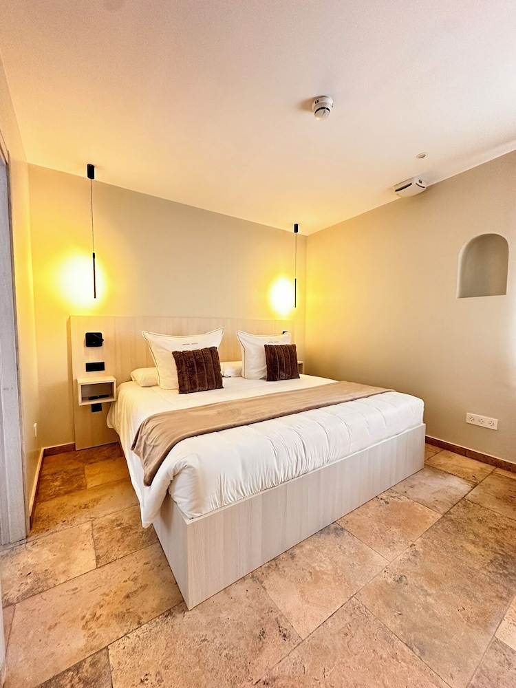 boutique hotel comtal empuries