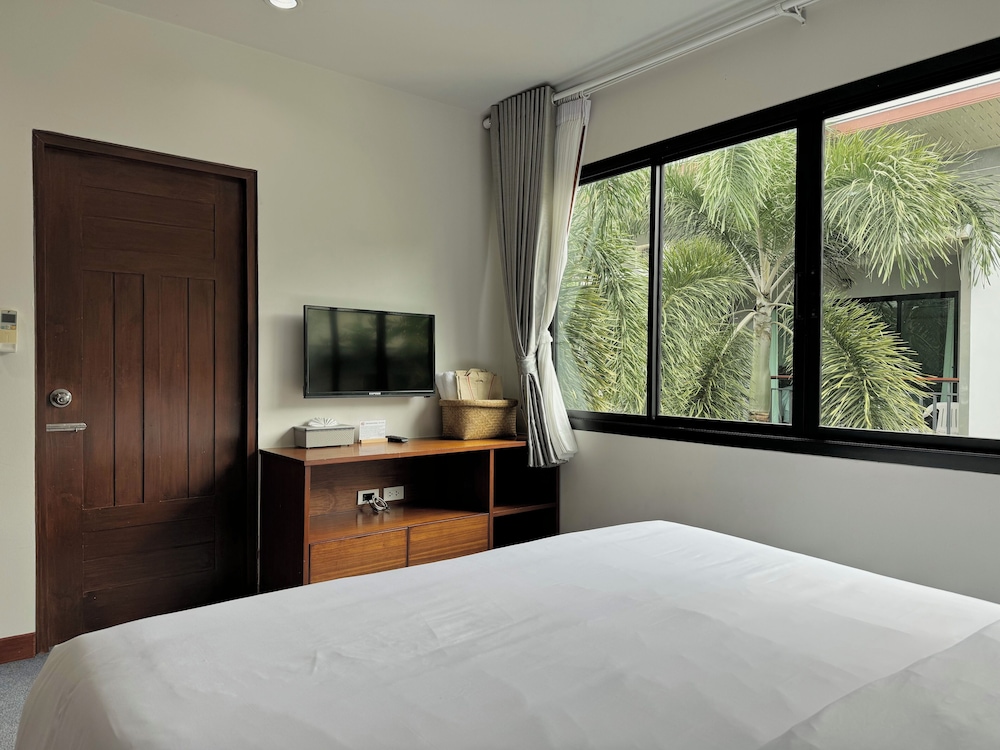 xaya pool access resort phuket