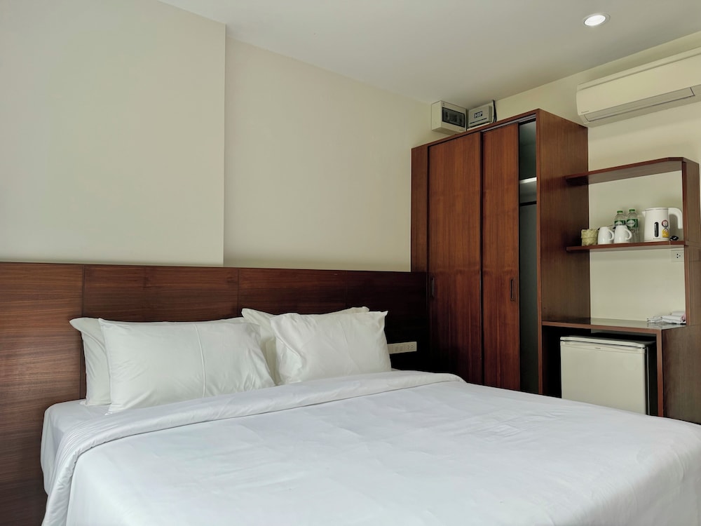 xaya pool access resort phuket