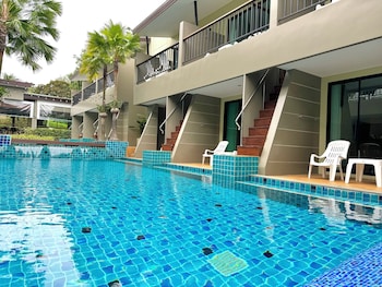Xaya Pool Access Resort - Phuket,,3 star