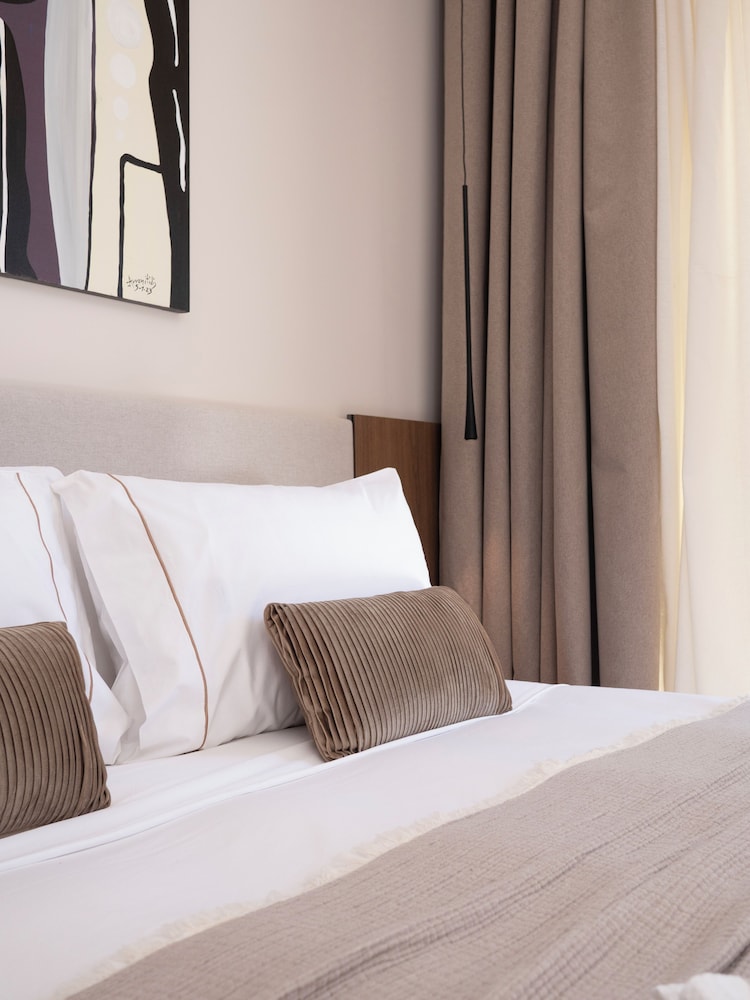 cabu hotel adults only