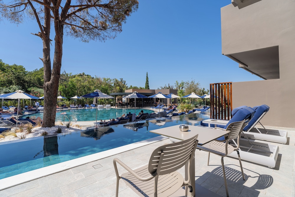 cabu hotel adults only