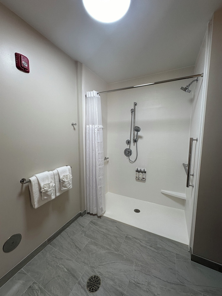 holiday inn express peotone by ihg