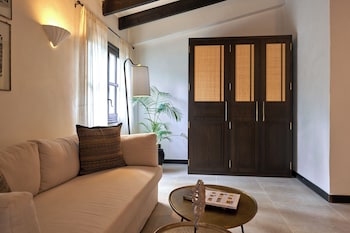 son moli country house