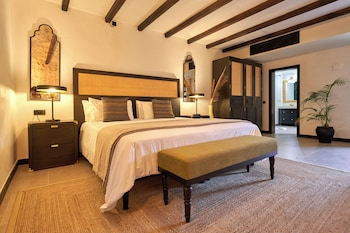 son moli country house