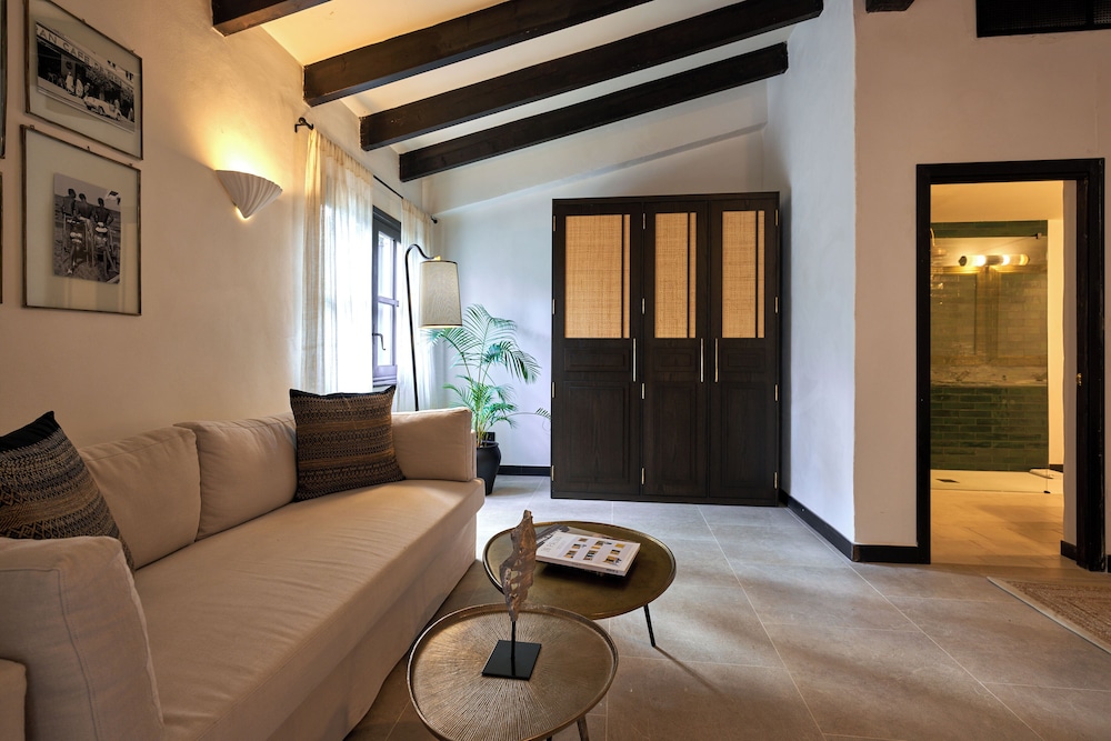 son moli country house