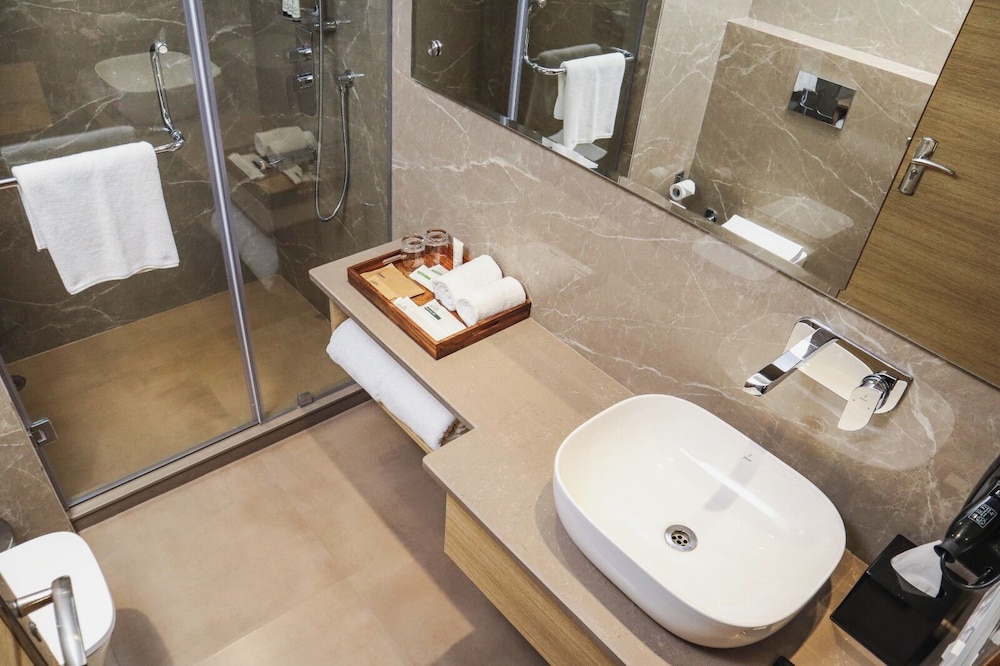 best western matra kasauli