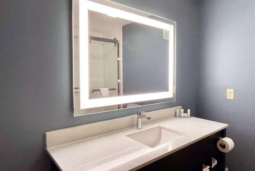 hawthorn extended stay by wyndham college station south