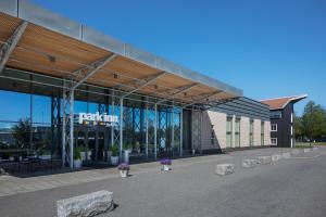 park inn by radisson oslo airport hotel west