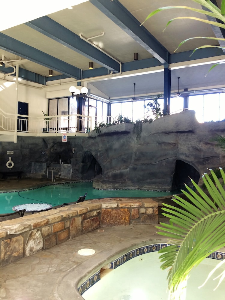 sidney james mountain lodge