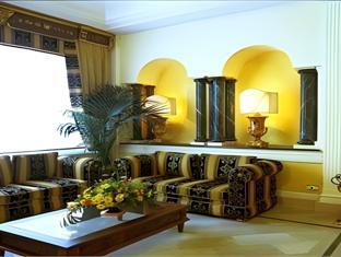 hellenia yachting hotel