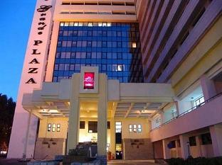le grande plaza hotel